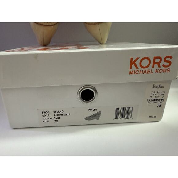 MICHAEL MICHAEL KORS $185 NUDE PATENT LEATHER WEDGE PEEPTOE HEELS SZ 7M - Picture 12 of 12